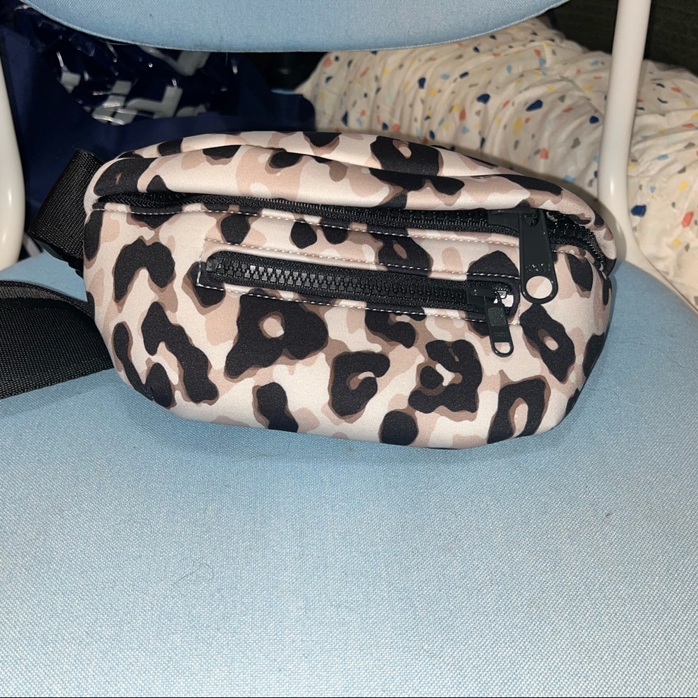 Leopard Dagne Dover Ace